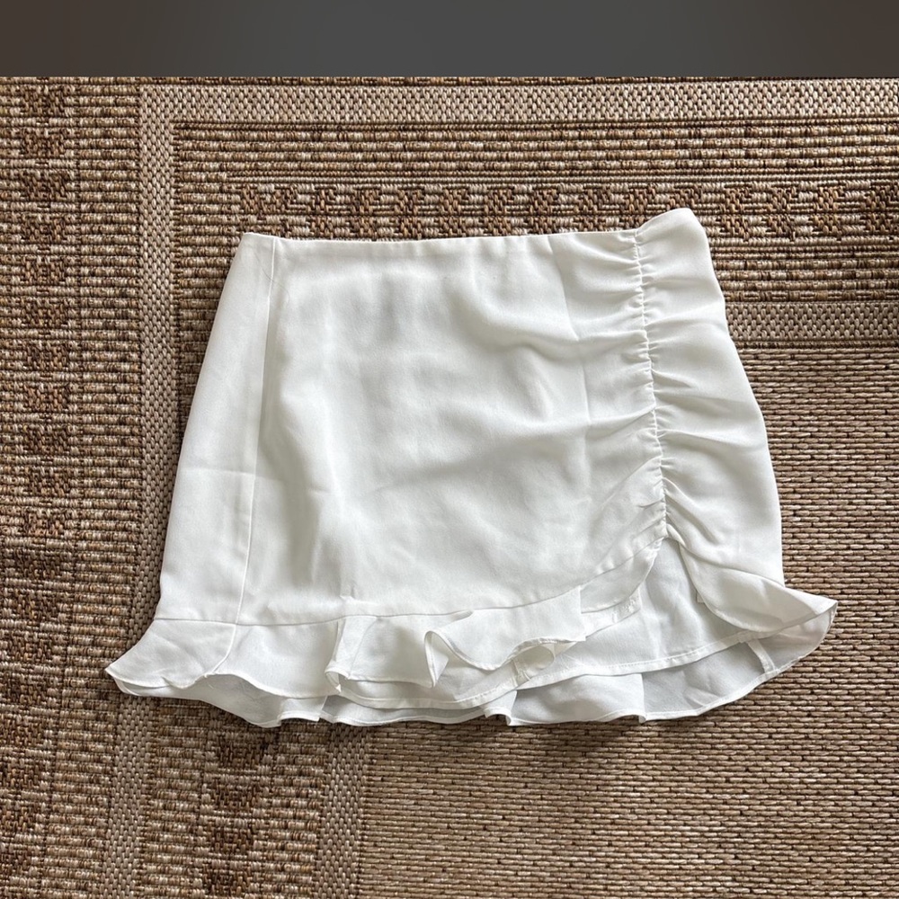 Cotton Candy White Ruffle Mini Skirt